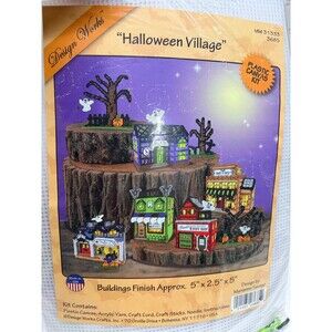 Design works Halloween Village 3685 Marianne Savage Needlepoint Plastic Canvas